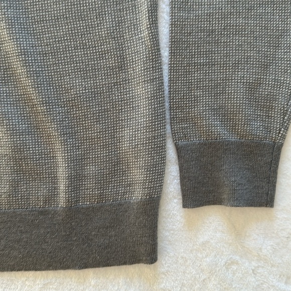 Banana Republic Men’s Merino Wool Cree Neck Sweater, Medium - Picture 3 of 6